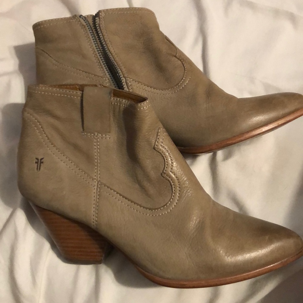 FRYE Reina Booties